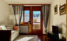 Pool And Sauna!San Bernardino Studio Apartment With Free Parking And Wifi, Netflix Account Available!